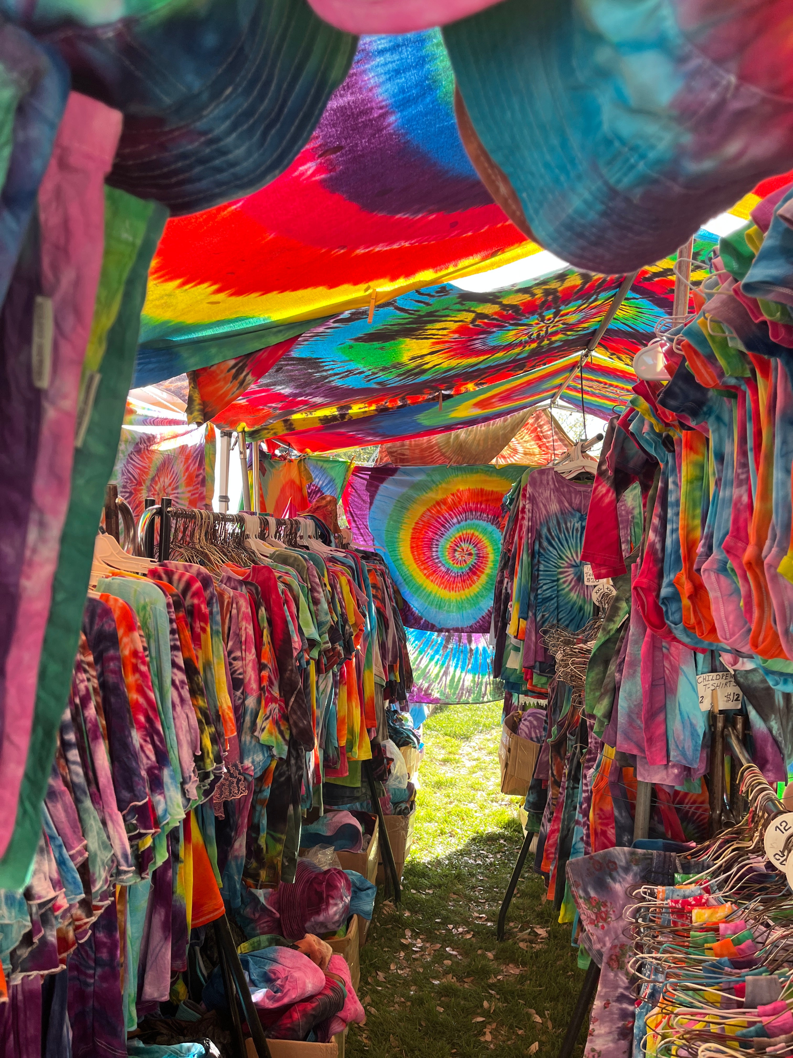 tie dyed tent