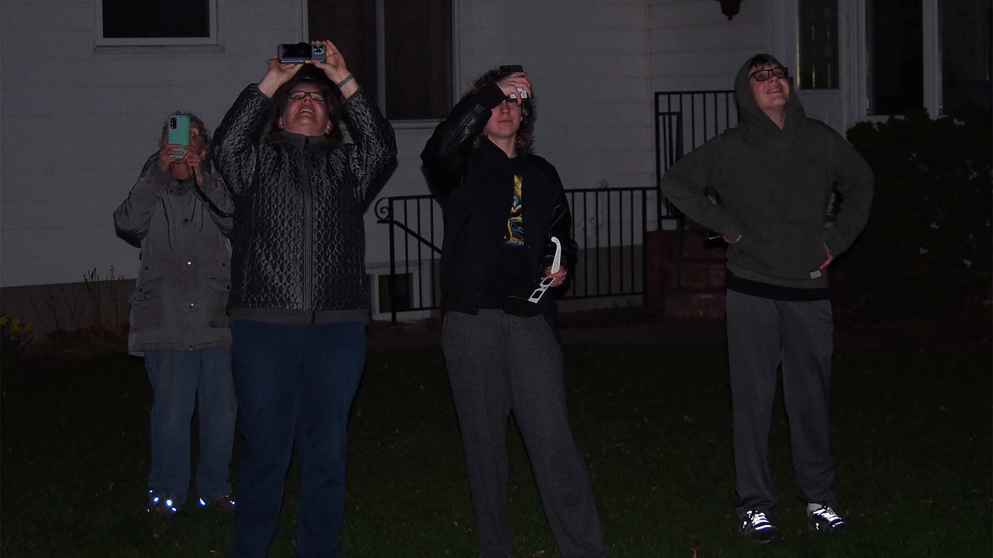 Group watches eclipse during totality