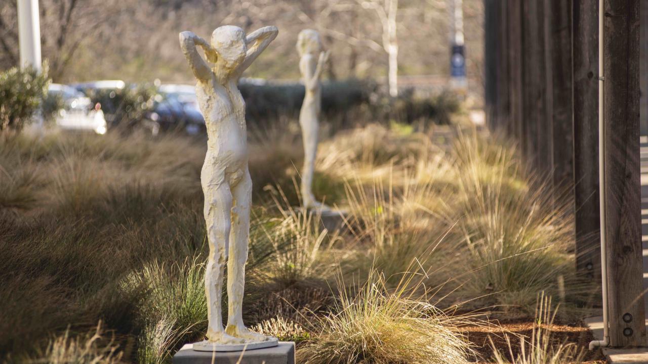 Neri sculptures outside