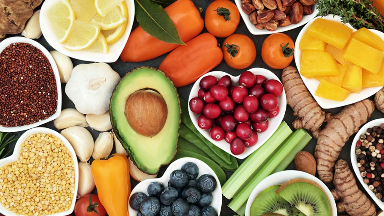 There are about 400 students majoring in clinical nutrition&nbsp;at UC Davis.