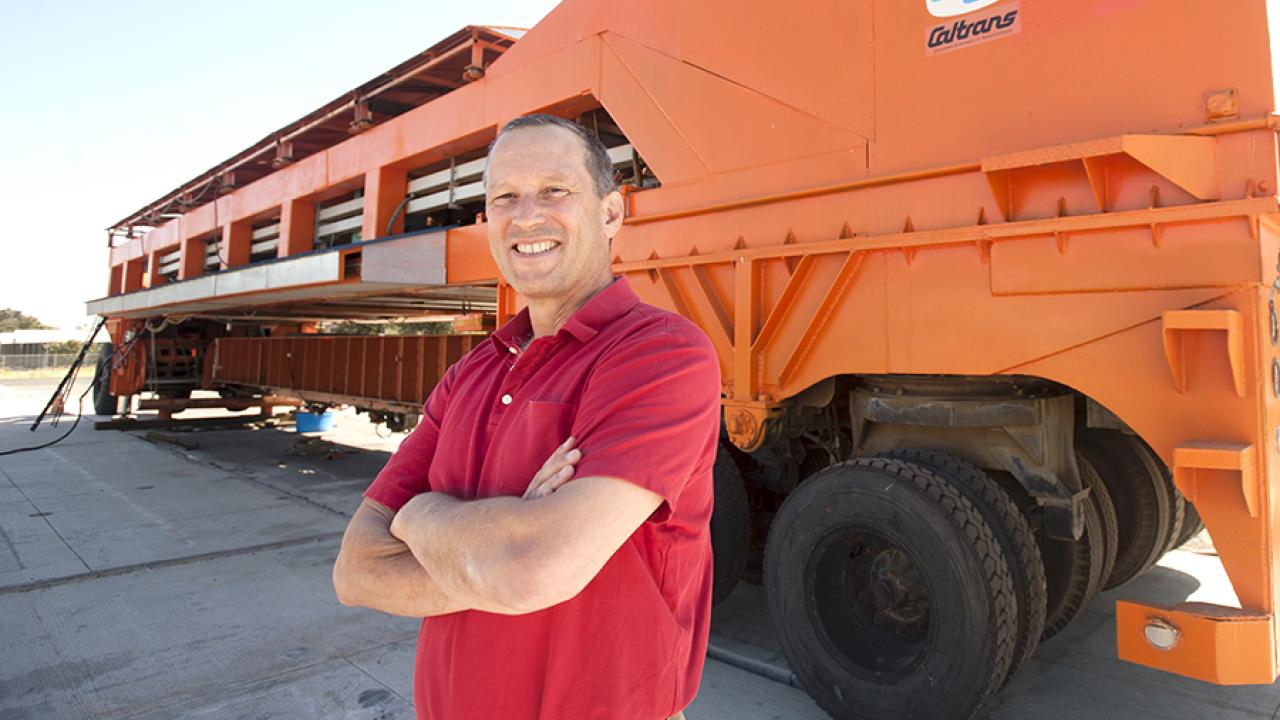 Engineering professor studies pavement