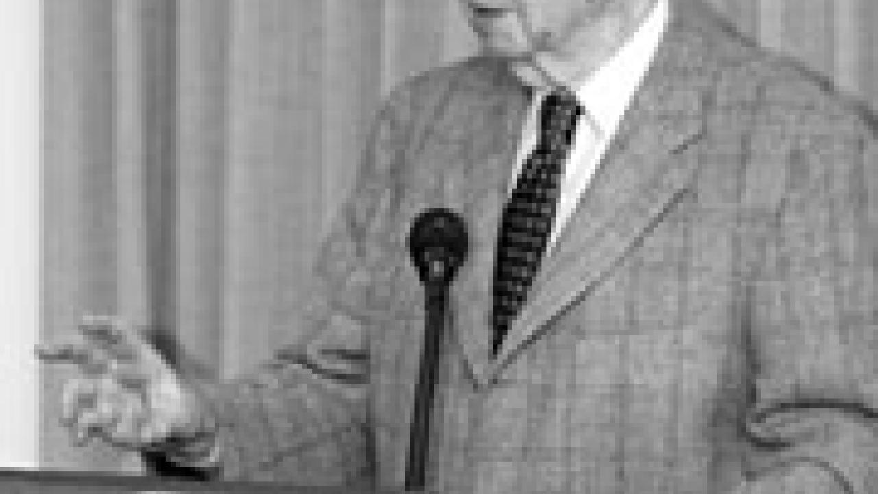 Clark Kerr, a key architect of California&rsquo;s Master Plan for Higher Education, speaks to about 170 people at UC Davis&rsquo; University Club in late 2001. Kerr said that from 1940 to 1970 UC faced &ldquo;Shockwave I&rdquo; &mdash; a time when multiple major ch