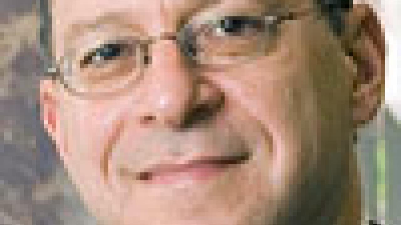 Photo: headshot of Harris Lewin