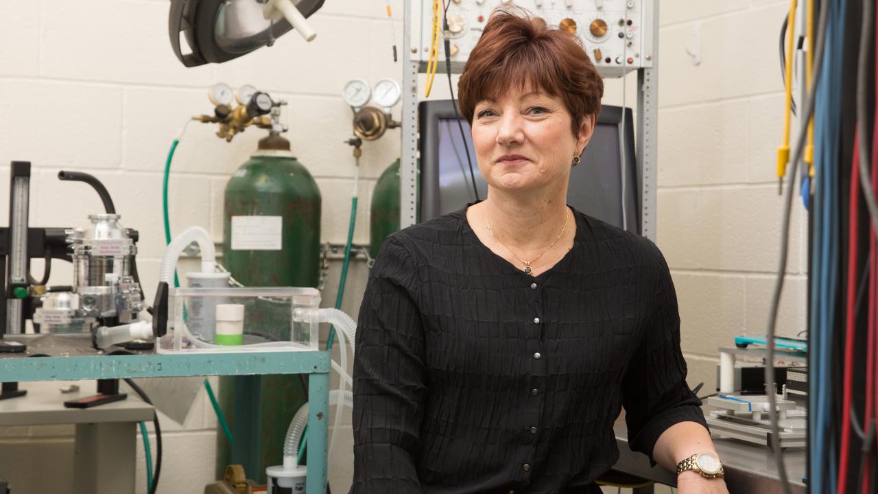 Professor Sue Bodine in the lab