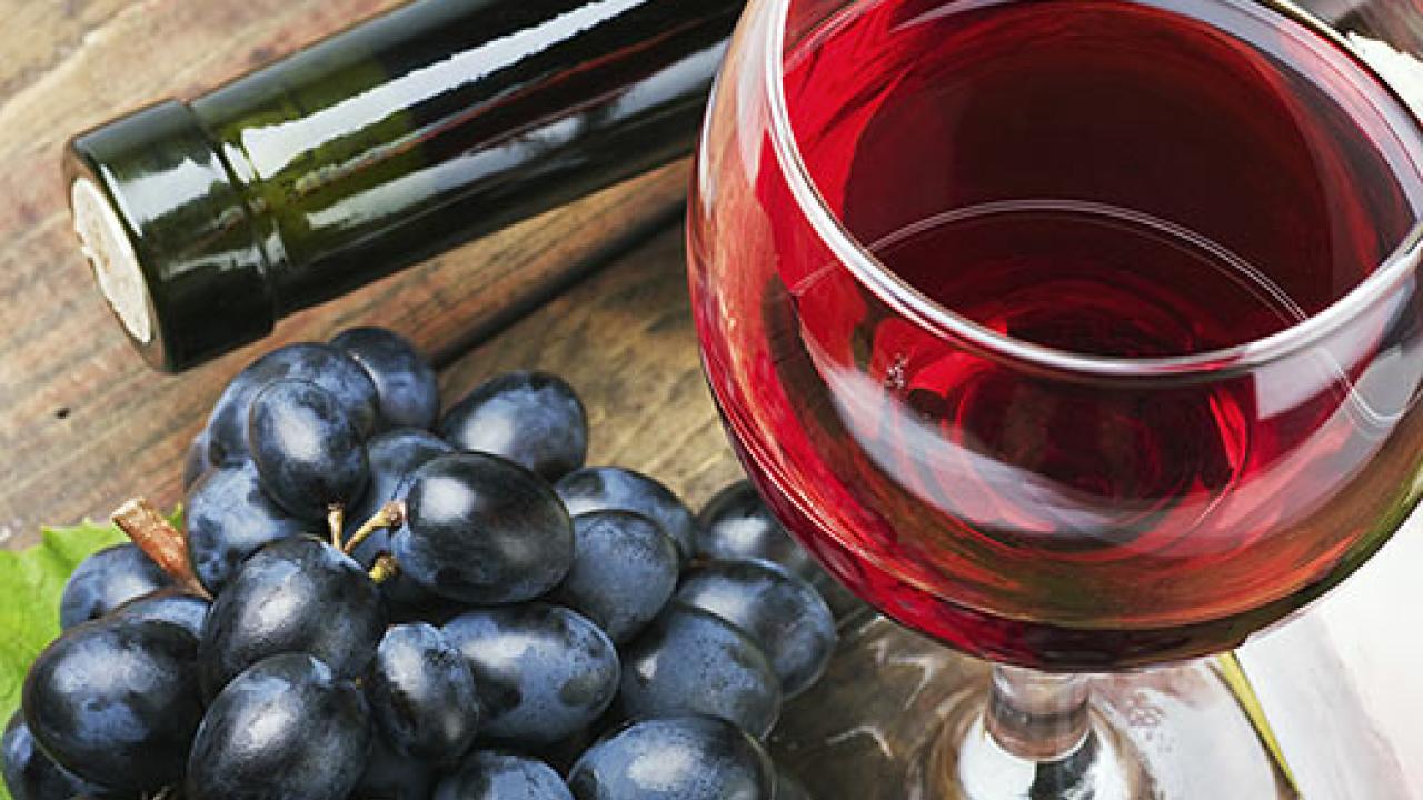 The discovery of biochemical communication system gives scientists a clue to how stuck fermentations can be avoided when making wine.