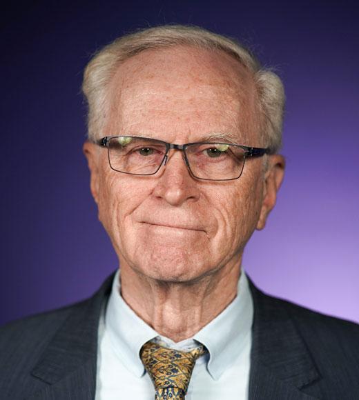 A portrait of researcher Kent Lloyd