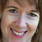 Photo: Professor Carolyn de la Pena