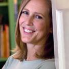 Photo: Mary Roach's portrait