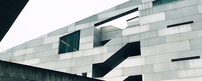 Exterior image of the social sciences and humanities building