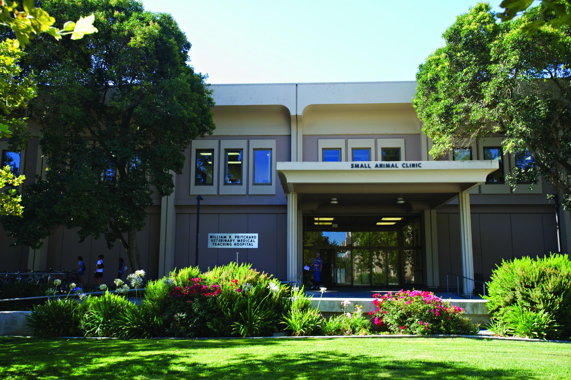 UC Davis veterinary teaching hospital